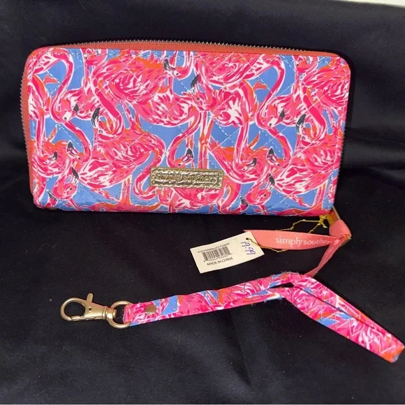 NWT Simply Southern wallet Pink 🦩 - Picture 1 of 3
